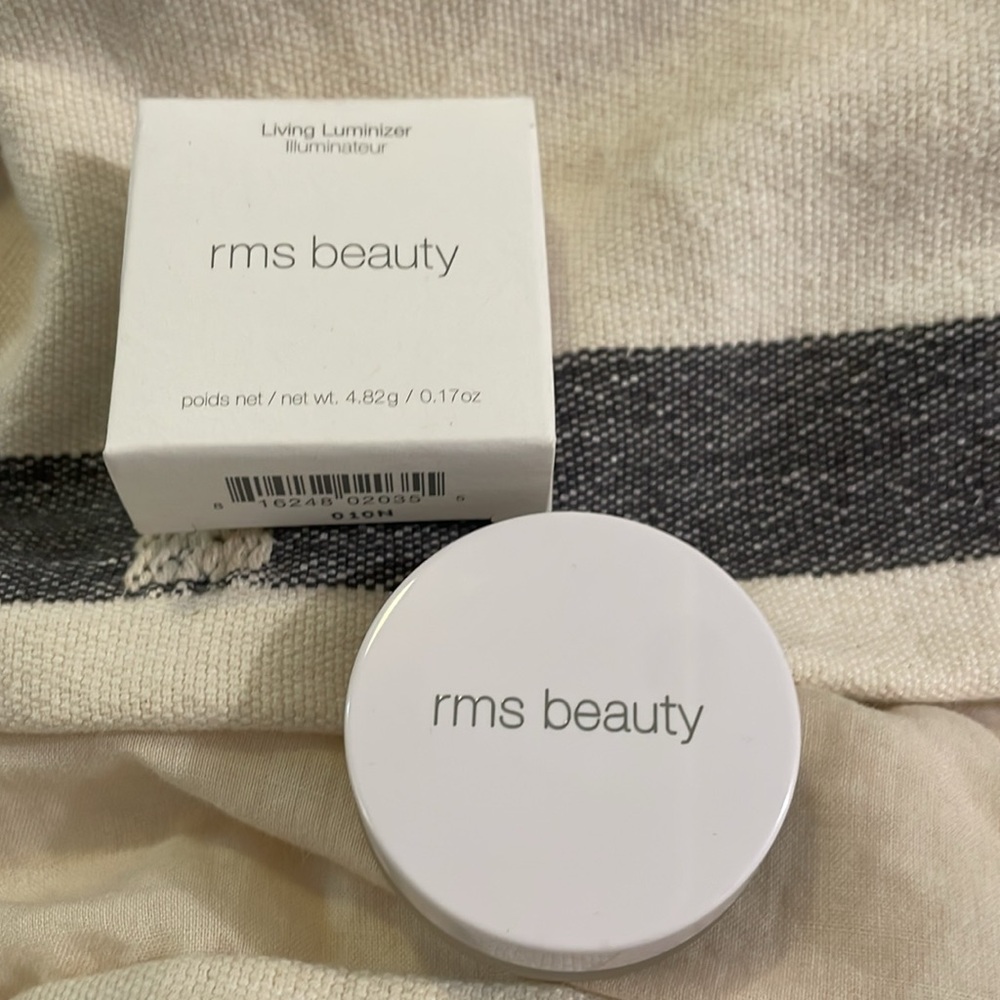RMS beauty luminizer highlighter
